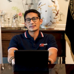 Menteri Pariwisata dan Ekonomi Kreatif, Sandiaga Salahuddin Uno sebagai pembicara utama di Wisuda XX UMN.