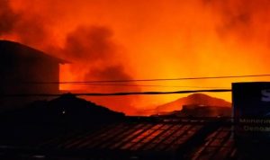 Kebakaran di Pasar Gembong Balaraja Kabupaten Tangerang.(Nur) Portalkota.id
