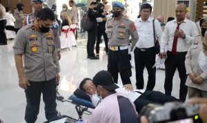 Bidhumas Polda Banten Gelar Donor Darah dan Bakti Sosial.(ist) Portalkota.id
