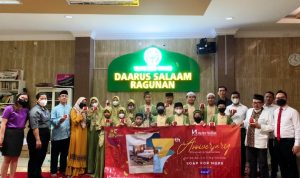 Peringati Hari Jadi ke-7, Swiss-Belinn Simatupang Donasi Sabun Daur Ulang ke Yayasan Yatim Piatu.(ist) Portalkota.id
