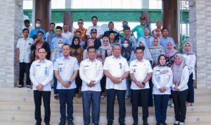 Hadiri Pembinaan, Benyamin: RT RW Harus Jadi Jembatan Bagi Masyarakat dan Pemerintah.(ski) Portalkota.id
