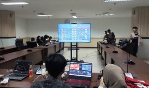 Keseruan Lomba Mobile Legend di Piala DPRD Tangsel, Perwakilan Setu Melenggang ke Final.(ski) Portalkota.id