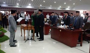 DPRD Kota Tangerang Gelar PAW, Lantik Mustofa Gantikan Mulyadi.(feb) Portalkota.id