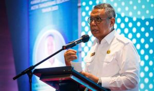 Wali Kota Tangsel, Benyamin Davnie.(ist) Portalkota