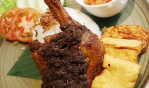 Sensasi Kuliner Rasa Mewah di Santika Premiere Bintaro.(ist) Portalkota.id