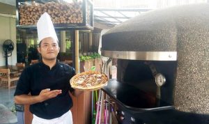 Yuk Ikuti Lomba Makan Pizza Gratis di The Surosowan Cilegon.(Ris) Portalkota.id