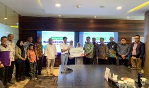 BMM dan BMI Serahkan Bantuan Program Beasiswa Cikal Muamalat.(ist) Portalkota.id