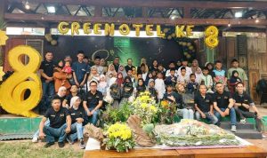 Rayakan HUT ke-8, Greenotel Cilegon Rayakan Bagi-bagi Doorprize ke Pegawai dan Santuni Anak Yatim.(ris) Portalkota.id