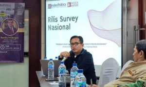 Direktur IndexPolitica Indonesia, Denny Charter.(riski) Portalkota.id
