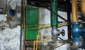 Suasana di pabrik es pasca insiden kebocoran gas.(ist) Portalkota.id