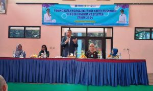 Benyamin Minta Kader Posyandu di Tangsel Tingkatkan Kapasitas.(Riski) Portalkota.id