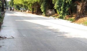 Tingkatkan Infrastruktur, Pemkot Tangsel Lakukan Patching Beton di Ruas Jalan Yapen.(ist) Portalkota.id
