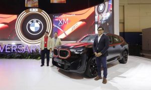First-ever BMW XM: Kendaraan Performa Tinggi Pertama dengan Tenaga Full Listrik.(ist) Portalkota.id