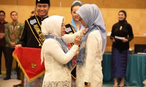 Tinawati Andra Soni Lantik Pengurus Dekranasda Tangsel 2025-2030.(Foto: Istimewa) Portalkota.id