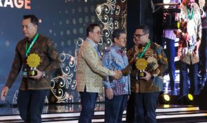 Pemkot Tangsel Raih Penghargaan Nasional UHC Award.(Foto: Istimewa) portalkota.id